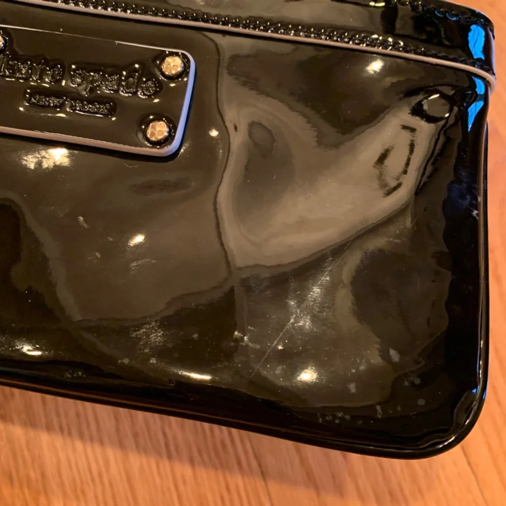 Kate Spade Black Wristlet